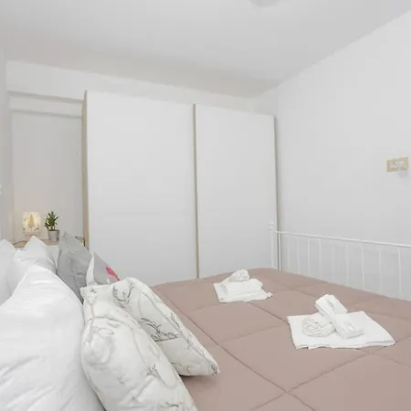 Appartement 500m From The Slopes - Garage - Ac - Balcony