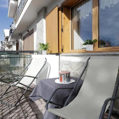 Appartement 500m From The Slopes - Garage - Ac - Balcony *